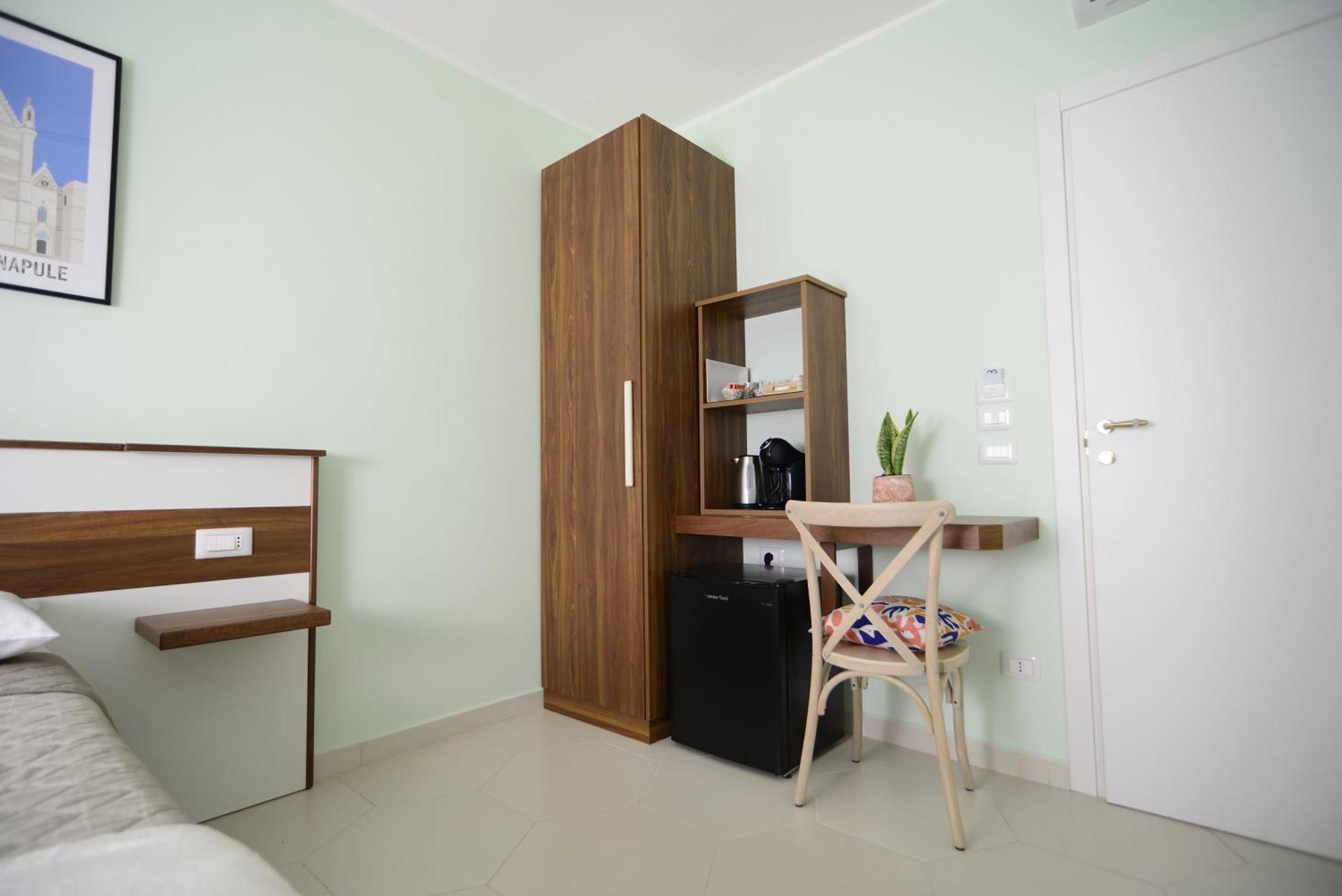 Malusi B&B Наполи Екстериор снимка